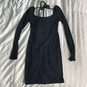 ✨Starry Night Long Sleeve Open Back Dress✨